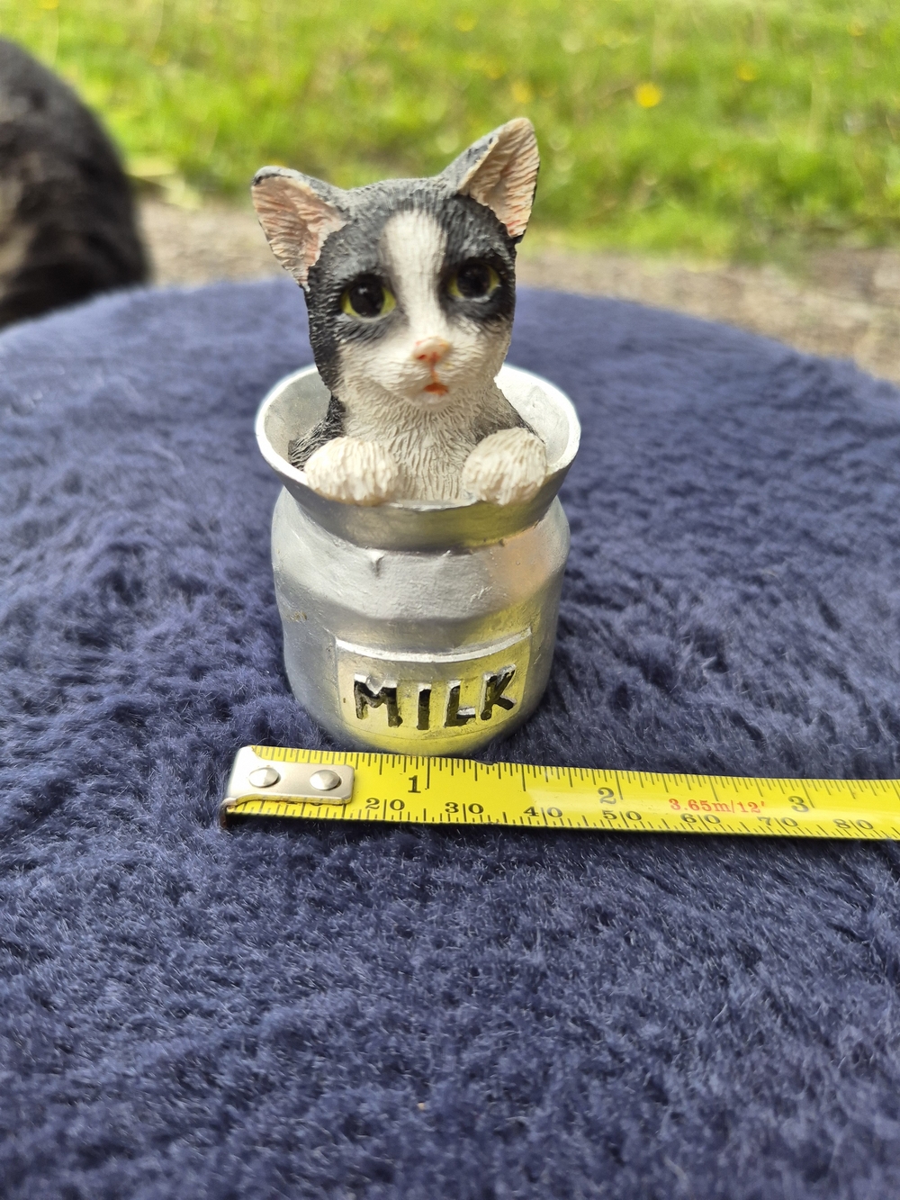 Vintage Regency Fine Arts Kitten Popping Out Of Milk Barrel 3" - Picture 12 of 12